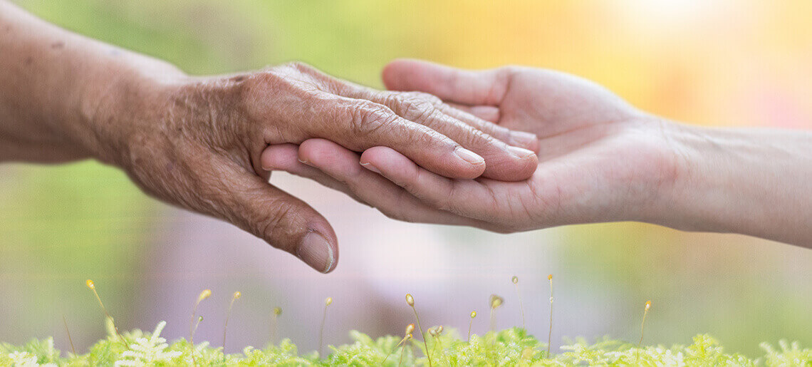 8 Qualities to look for in a Caregiver